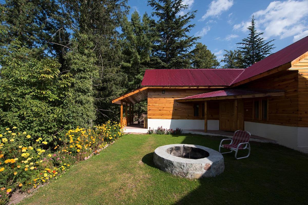 Arcadian Sprucewoods Hotel Shogran Exterior photo
