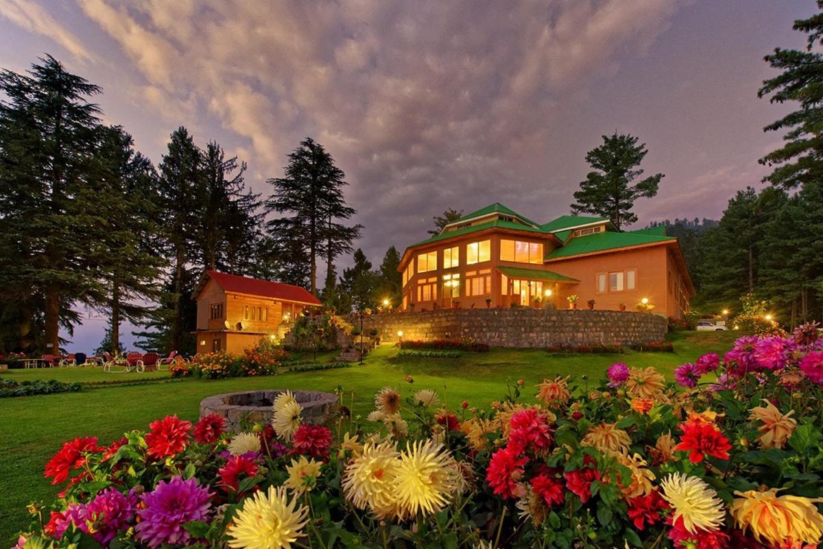 Arcadian Sprucewoods Hotel Shogran Exterior photo